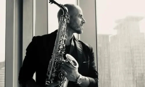 wedding-sax-player